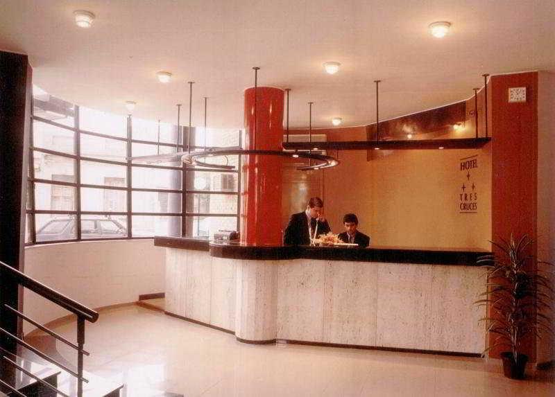 Hotel Tres Cruces Монтевидео Экстерьер фото