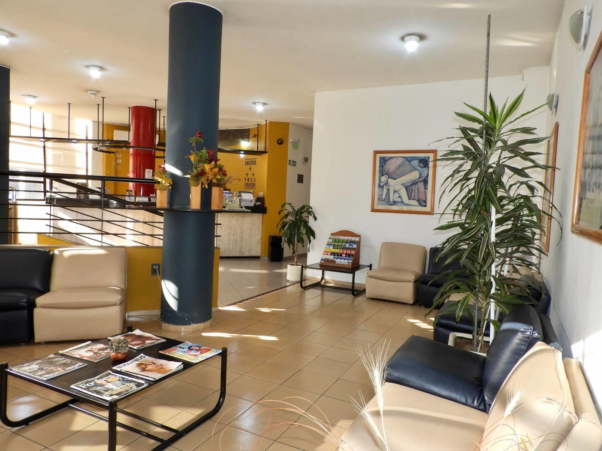Hotel Tres Cruces Монтевидео Экстерьер фото