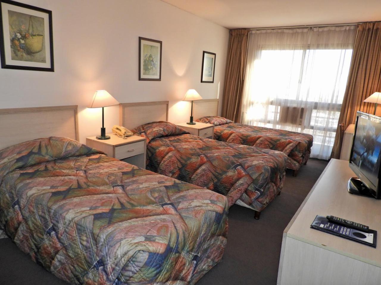 Hotel Tres Cruces Монтевидео Экстерьер фото